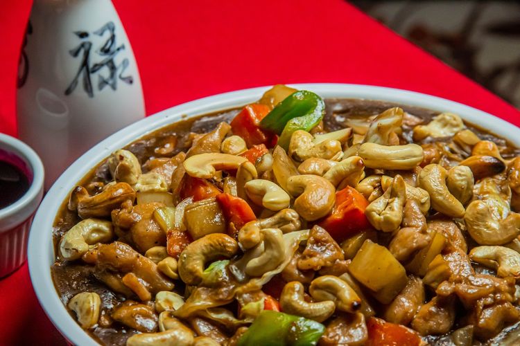 RESEP AYAM KUNG PAO UNTUK MENU MAKAN MALAM ISTIMEWA